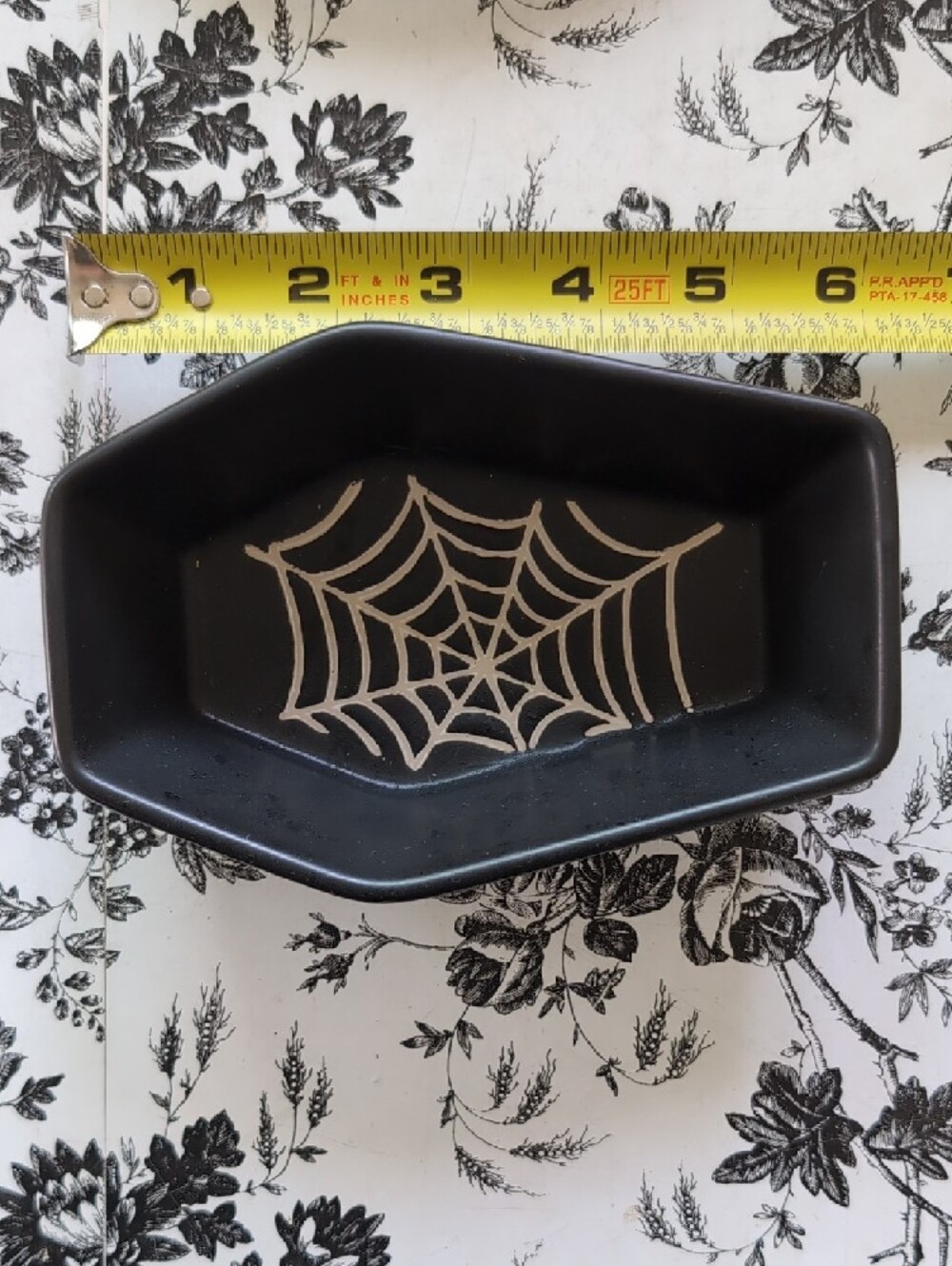Halloween Ceramic Serving Plates - Ghost, Skeleton & Spiderweb Set - Picture 4 of 5